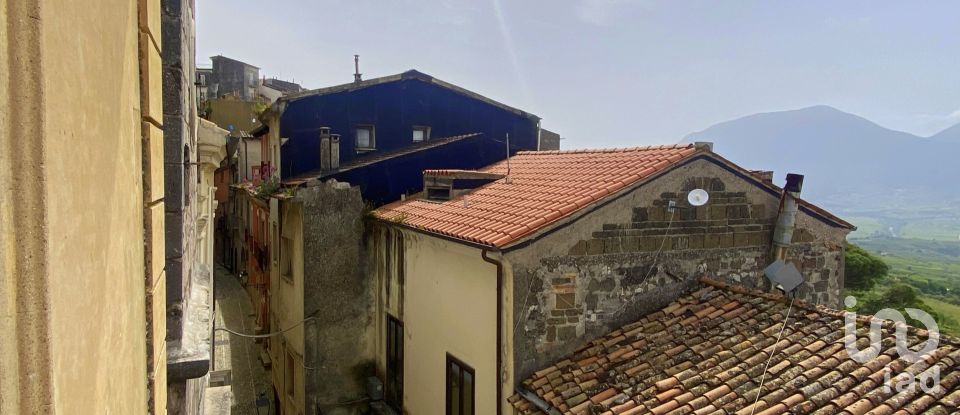 Quadrilocale di 80 m² a Guardia Sanframondi (82034)