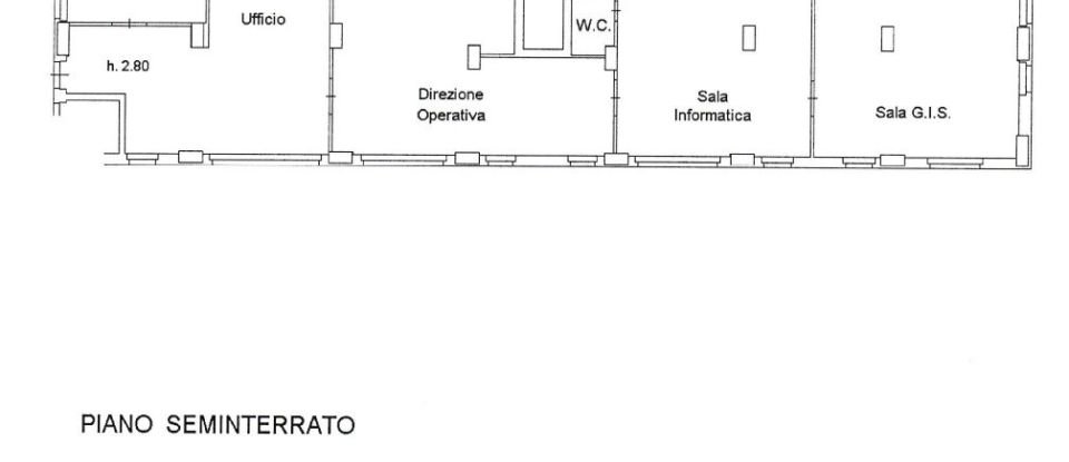 Offices of 339 m² in L'Aquila (67100)