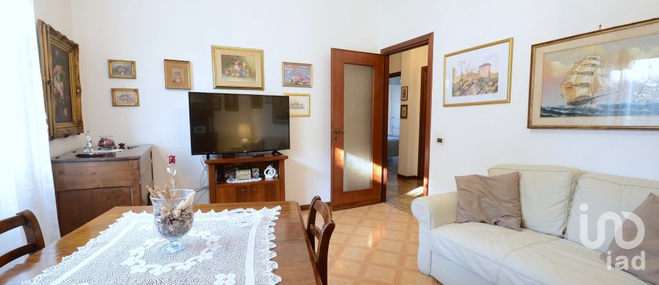 Apartment 0 rooms of 91 m² in Roma (00155)