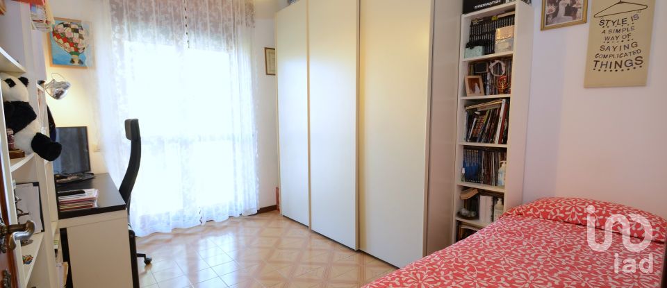 Apartment 0 rooms of 91 m² in Roma (00155)