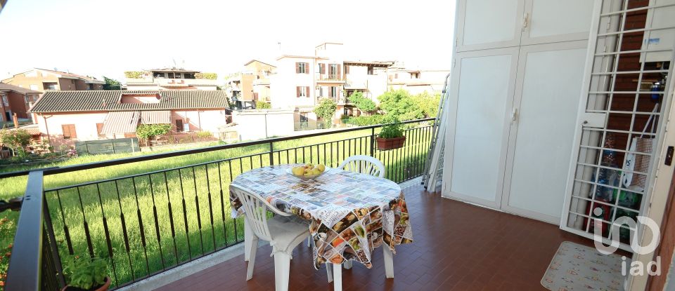 Apartment 0 rooms of 91 m² in Roma (00155)