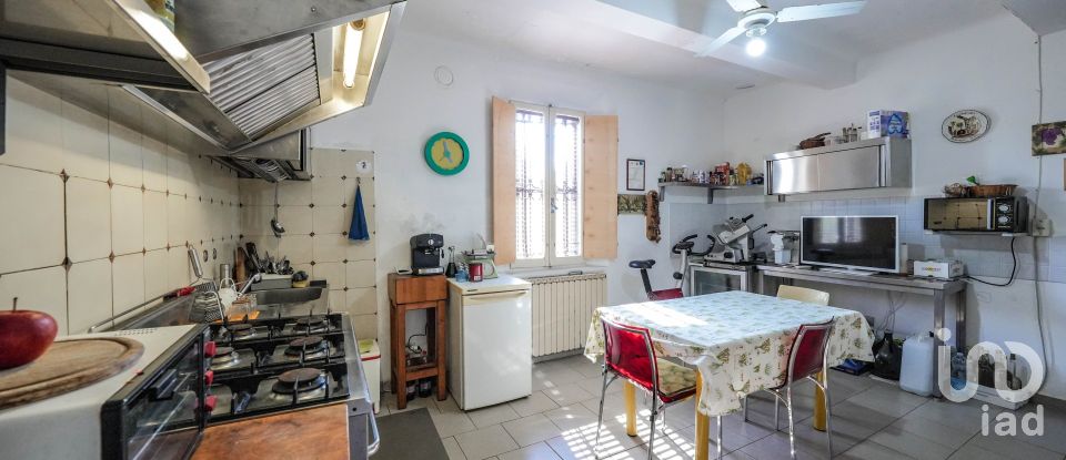 Casa indipendente 5 locali di 236 m² in Massa Fiscaglia (44025)