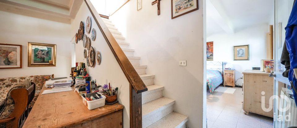 Casa indipendente 5 locali di 236 m² in Massa Fiscaglia (44025)