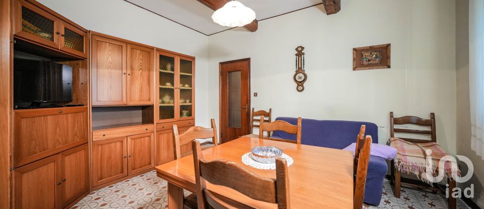 Casa indipendente 7 locali di 340 m² in Ostellato (44020)