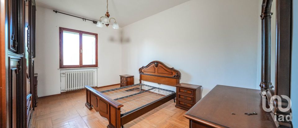 Casa indipendente 7 locali di 340 m² in Ostellato (44020)