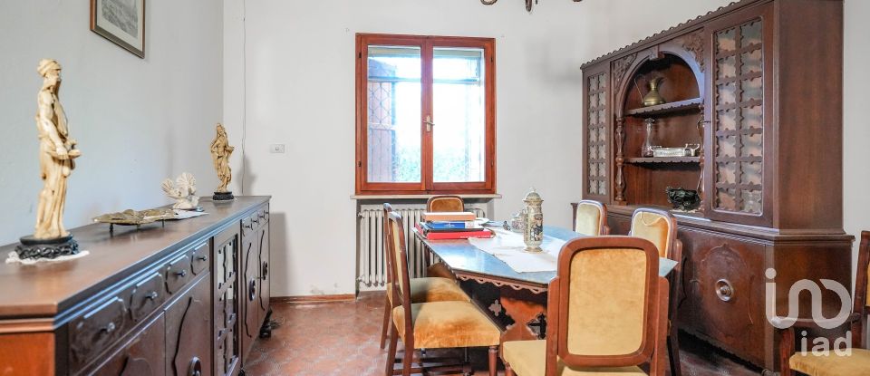 Casa indipendente 7 locali di 340 m² in Ostellato (44020)