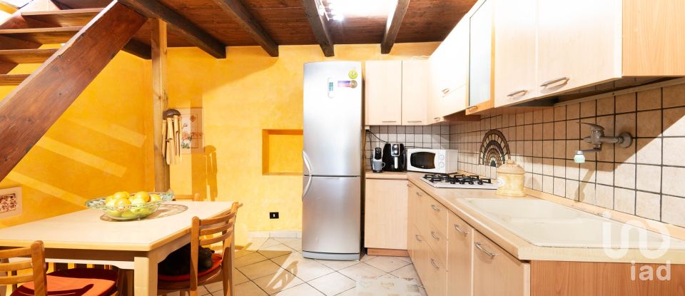 Casa 5 locali di 108 m² in Costermano (37010)