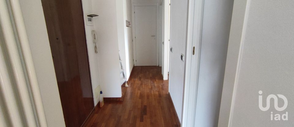 Palazzo / Stabile 4 locali di 72 m² a Bolano (19020)