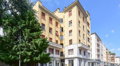 Four-room apartment of 169 m² in Seregno (20831)
