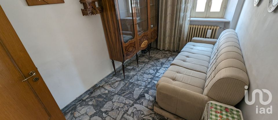 Casa indipendente 6 locali di 100 m² in Bussi sul Tirino (65022)