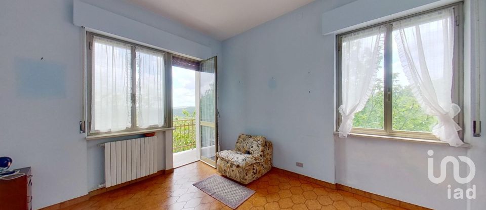 Casa 6 locali di 220 m² in Castelnuovo di Ceva (12070)