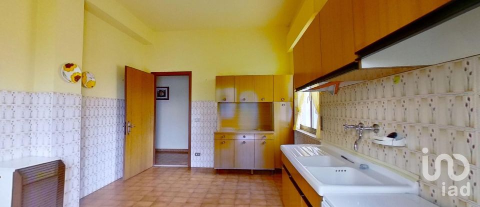 Casa 6 locali di 220 m² in Castelnuovo di Ceva (12070)