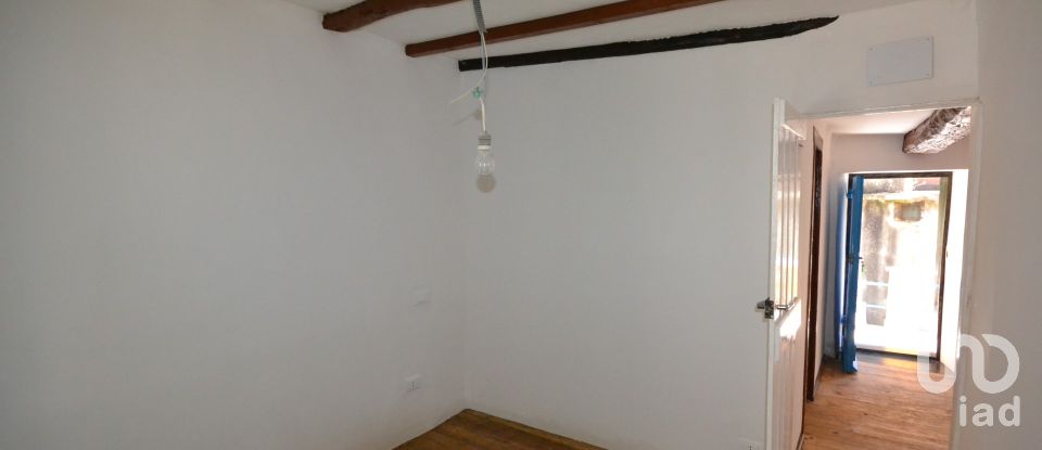 Three-room apartment of 50 m² in Lumarzo (16024)