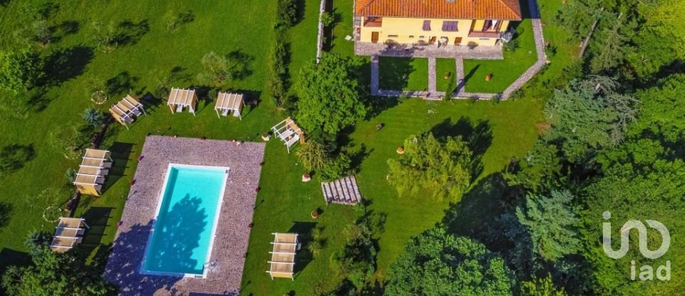 Farm 17 rooms of 380 m² in Barberino di Mugello (50031)