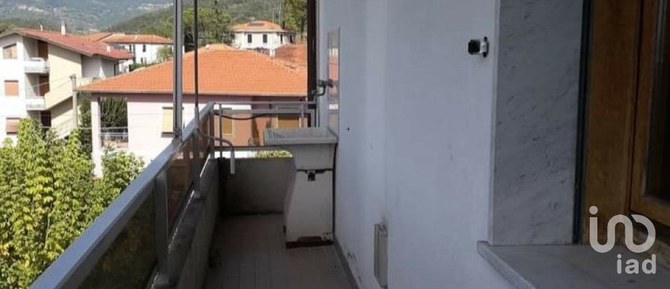 Apartment 6 rooms of 120 m² in Aulla (54011)