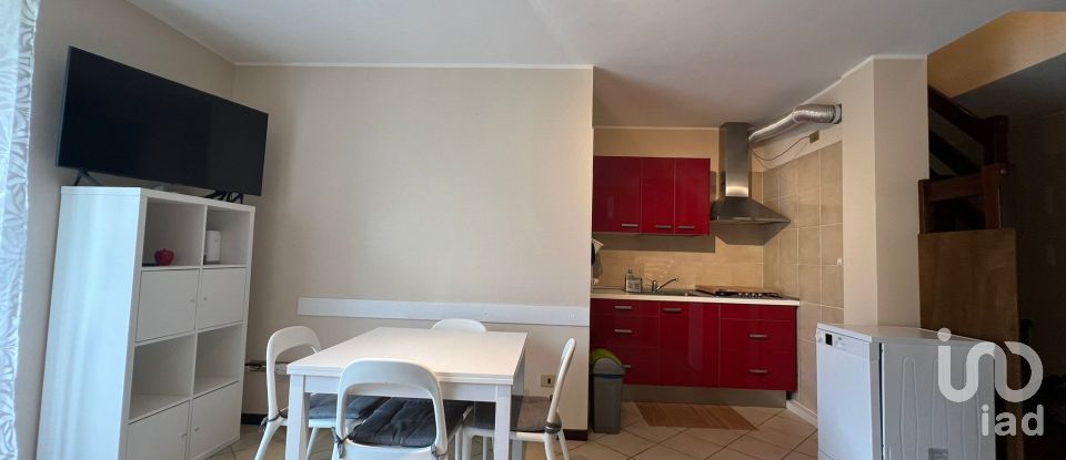 Three-room apartment of 63 m² in Limone Piemonte (12015)