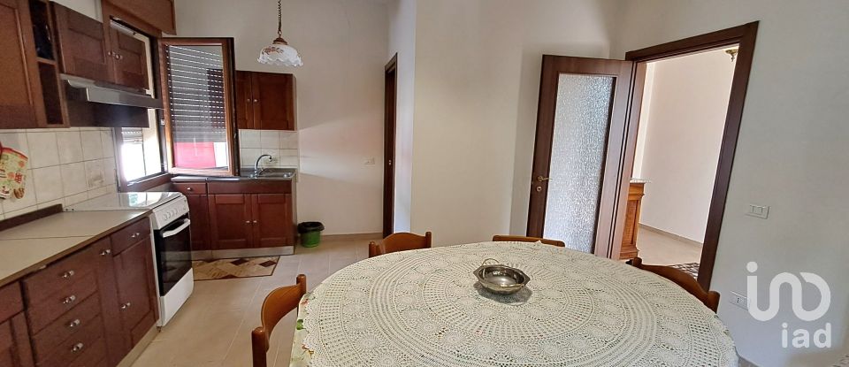 Town house 7 rooms of 140 m² in Rovigo (45100)