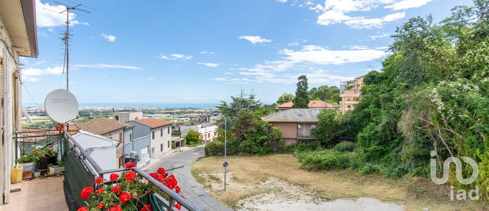 Apartment 9 rooms of 140 m² in Sant'Elpidio a Mare (63811)