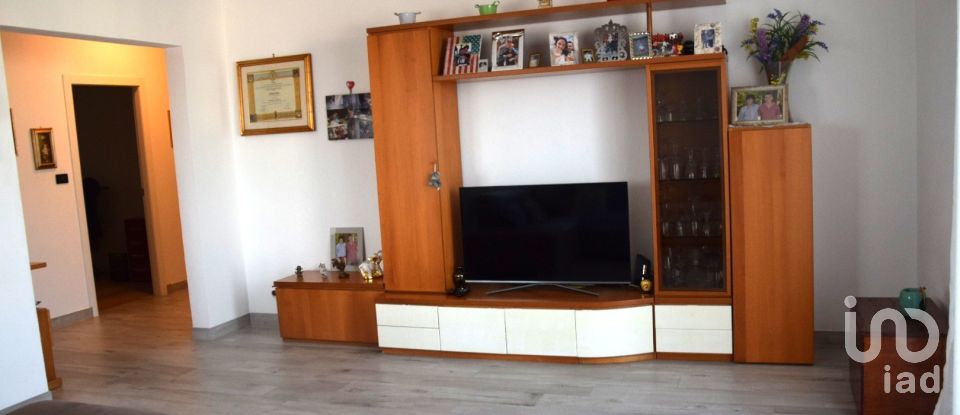 Appartamento 6 locali di 143 m² a Ravenna (48124)