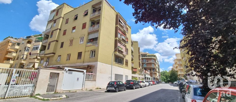 Apartment 5 rooms of 63 m² in Roma (00179)