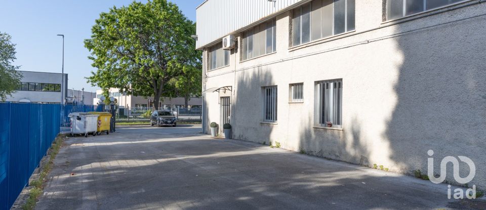 Warehouse of 1,080 m² in Castelfidardo (60022)