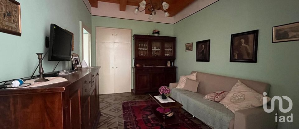 Palazzo / Stabile 5 locali di 103 m² a - (87030)