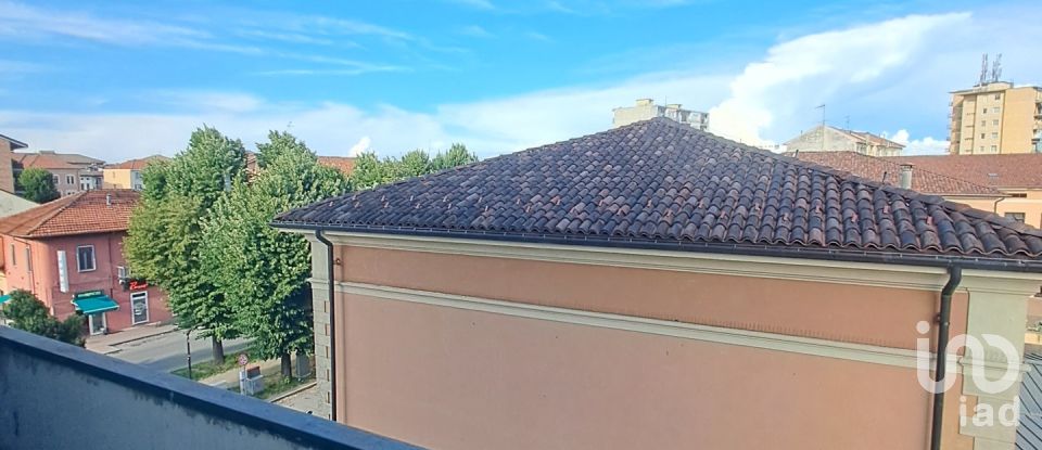 Apartment 5 rooms of 72 m² in Alessandria (15121)