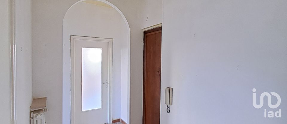 Appartamento 5 locali di 72 m² a Alessandria (15121)