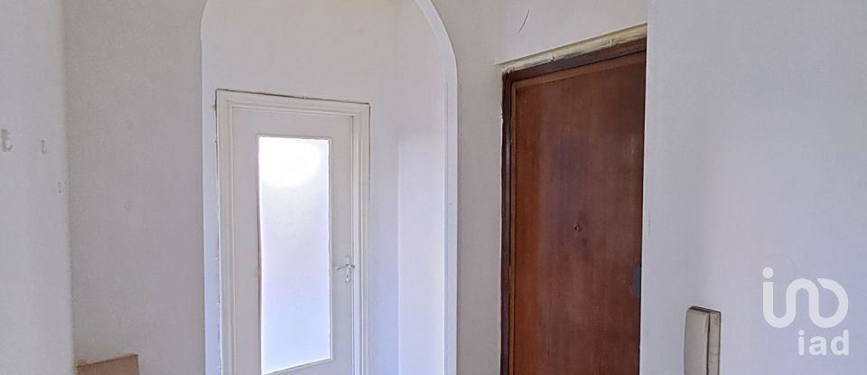 Apartment 5 rooms of 72 m² in Alessandria (15121)