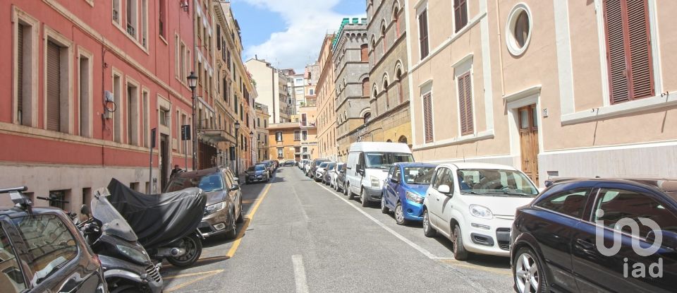 Appartamento 6 locali di 73 m² a Roma (00185)