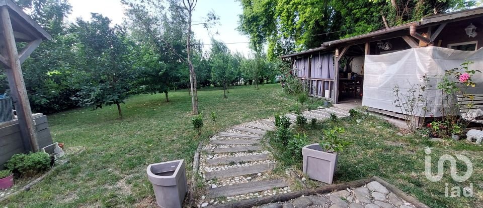 Bilocale di 61 m² a Reggio nell'Emilia (42124)