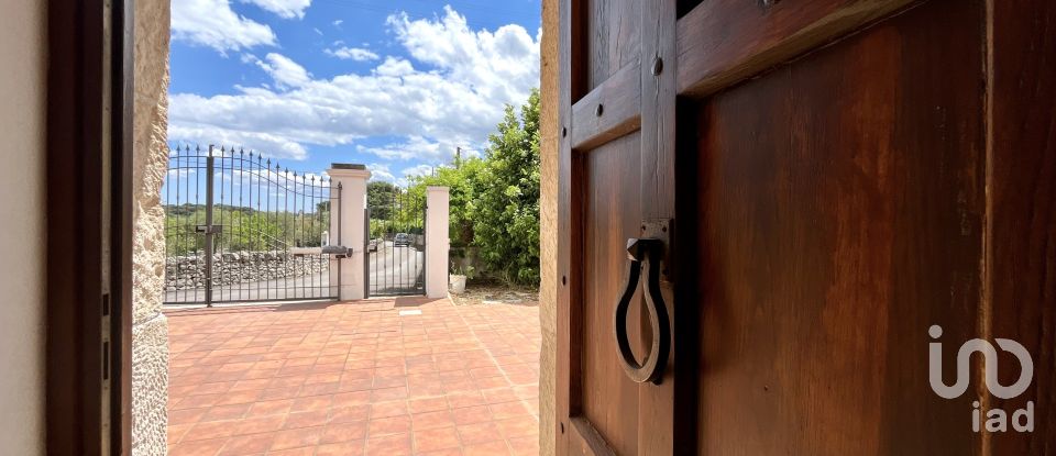 Equestrian facility 4 rooms of 236 m² in Martina Franca (74015)