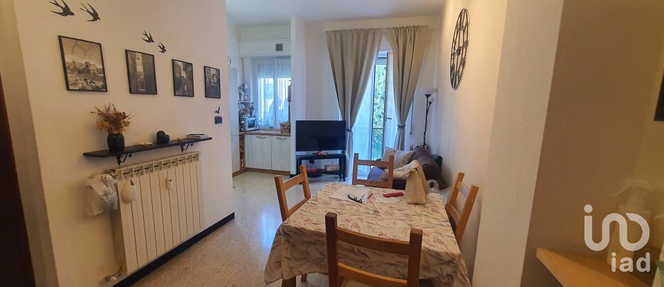 Four-room apartment of 55 m² in Genova (16141)