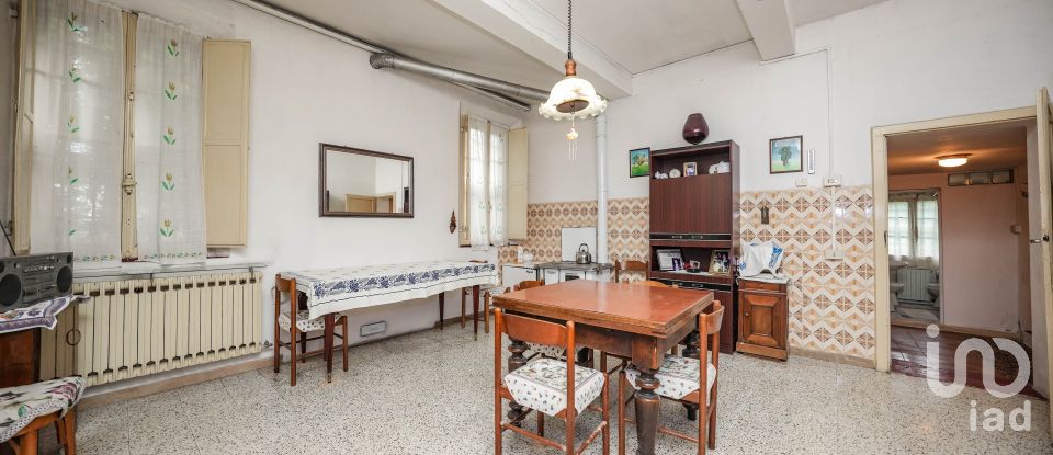 Casa indipendente 6 locali di 300 m² in Argenta (44010)