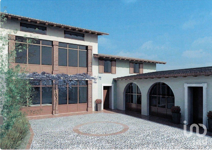 Town house 11 rooms of 451 m² in Calcinato (25011)