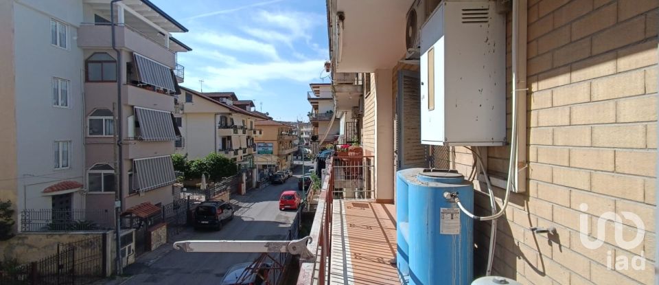 Three-room apartment of 90 m² in Qualiano (80019)