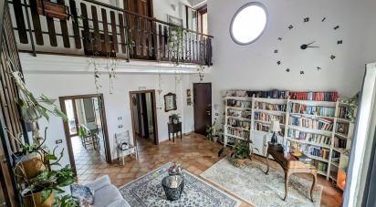 Villa a schiera 11 locali di 212 m² in Sulmona (67039)