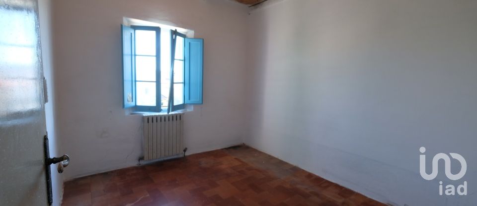 Casa indipendente 13 locali di 200 m² in Belvedere Ostrense (60030)