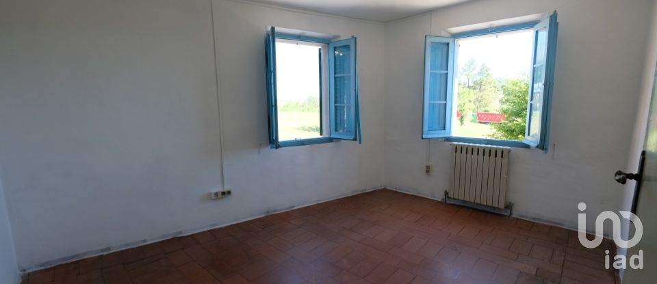 Casa indipendente 13 locali di 200 m² in Belvedere Ostrense (60030)