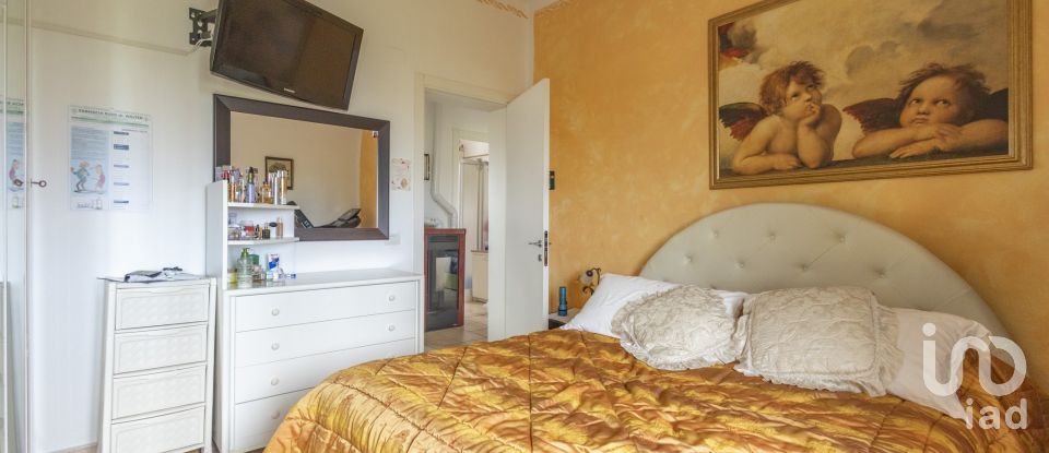 Three-room apartment of 69 m² in Osimo (60027)