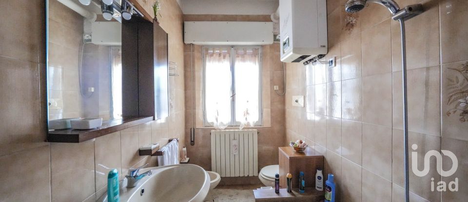 Casa 5 locali di 319 m² in Migliaro (44020)