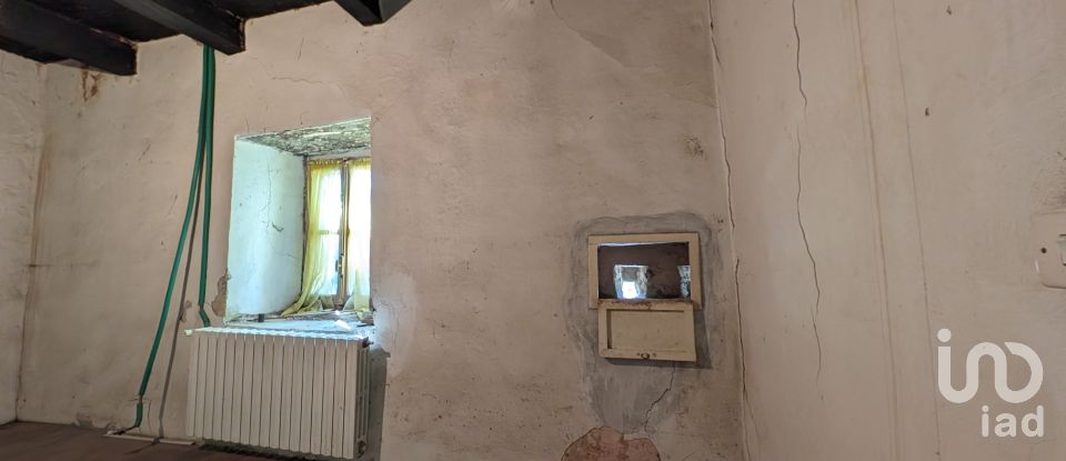 Casa indipendente 4 locali di 170 m² in Calestano (43030)