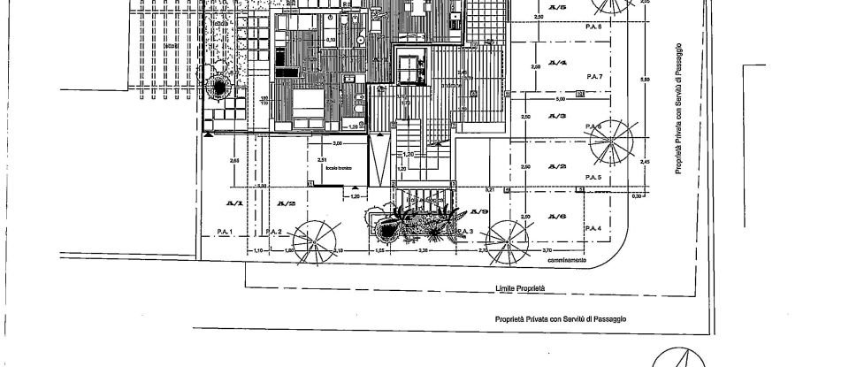 Palazzo / Stabile 3 locali di 65 m² a Tortoreto (64018)