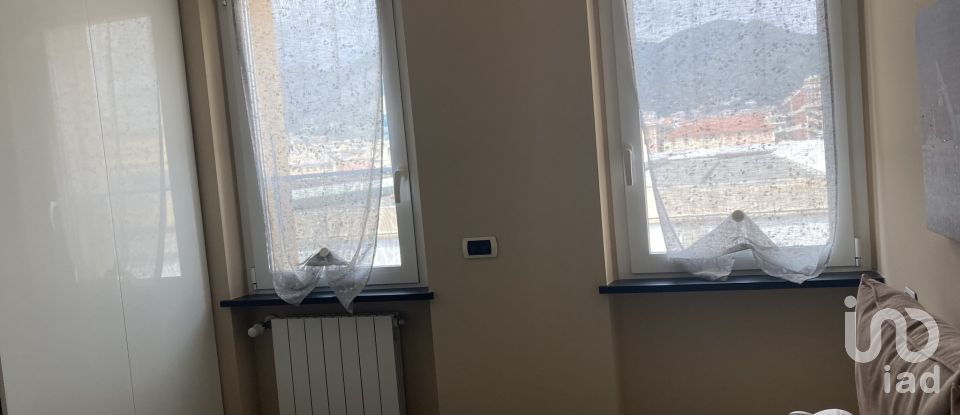 Four-room apartment of 53 m² in Genova (16154)