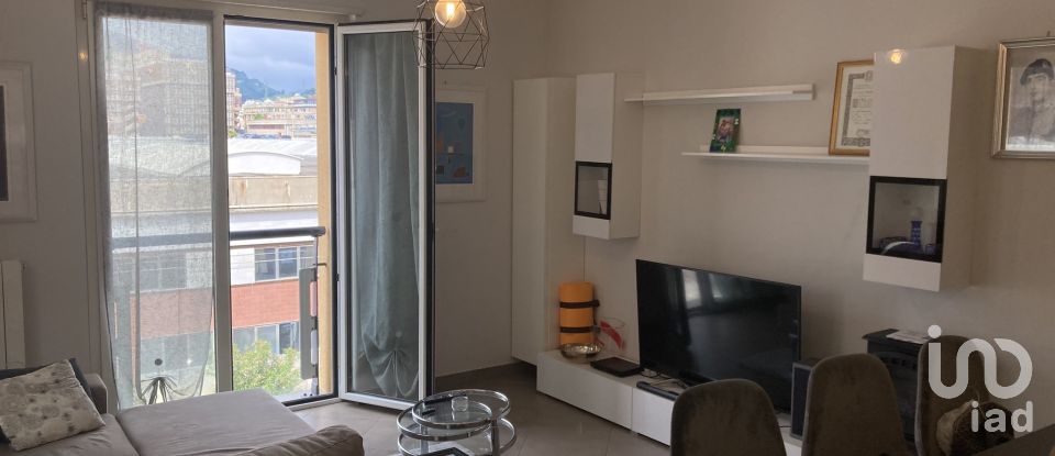 Four-room apartment of 53 m² in Genova (16154)