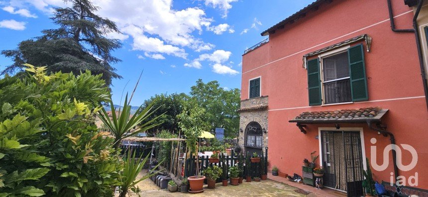 Villa a schiera 5 locali di 129 m² in Garlenda (17033)