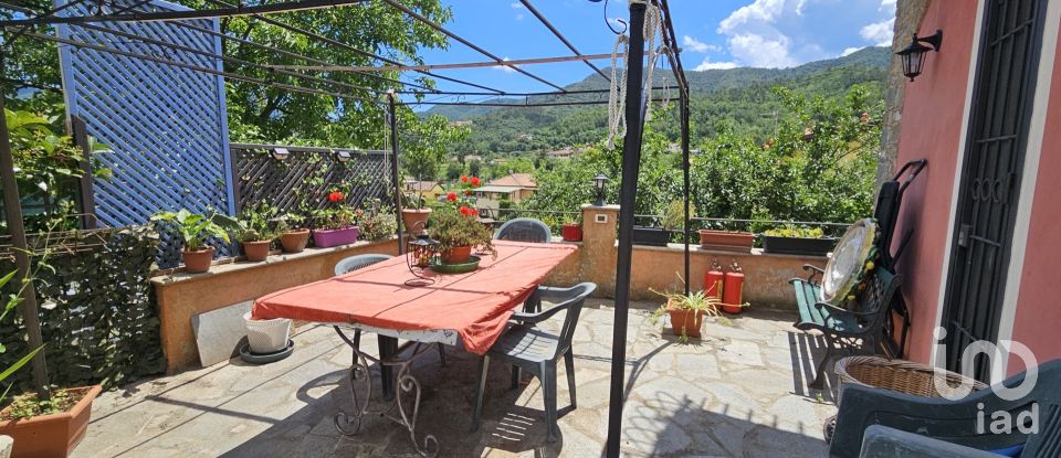 Traditional house 5 rooms of 129 m² in Garlenda (17033)