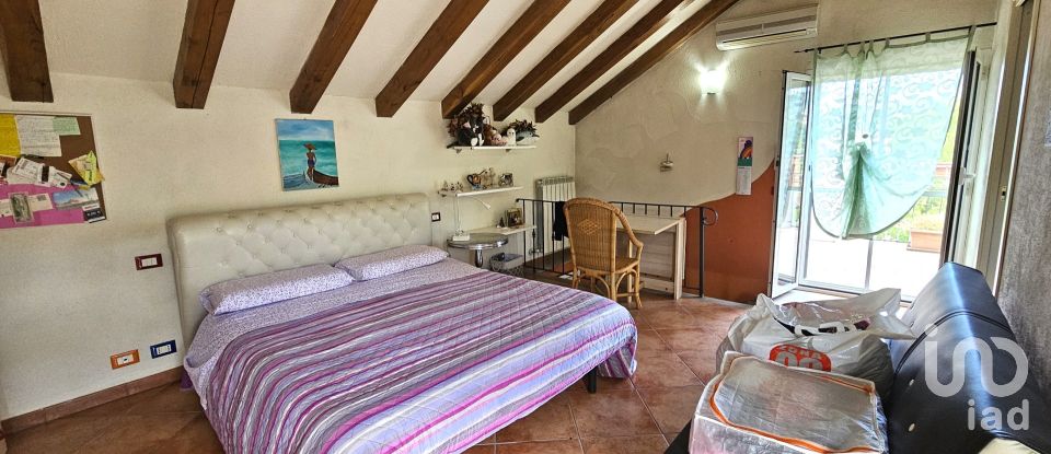 Traditional house 5 rooms of 129 m² in Garlenda (17033)