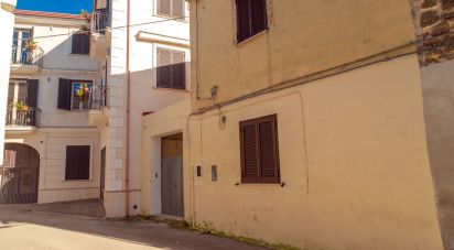 House 3 rooms of 100 m² in Grazzanise (81046)