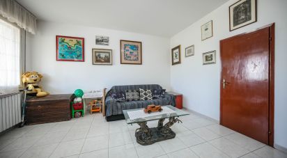 Casa indipendente 4 locali di 147 m² in Codigoro (44021)